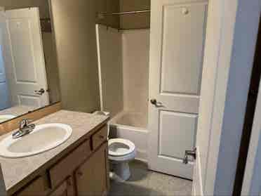 Private Room with shared kitchen