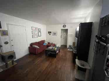 Private Room/shared bath Hollywood