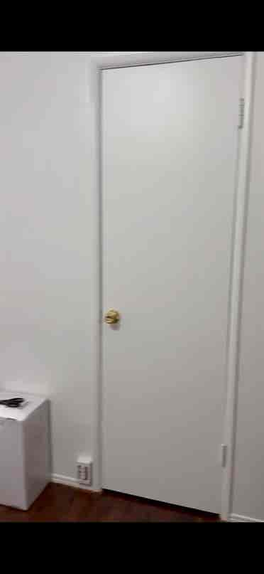 Private Room/shared bath Hollywoodd