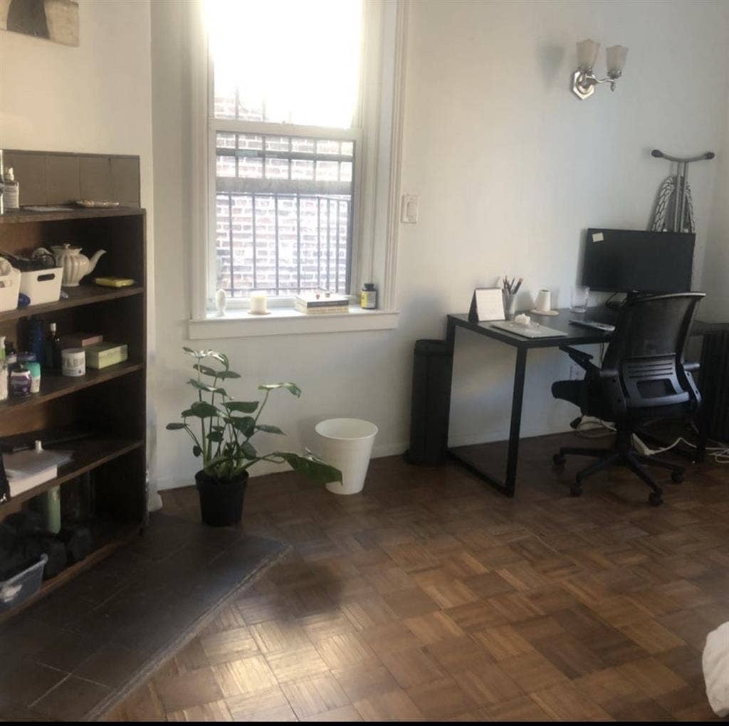 Large master bedroom