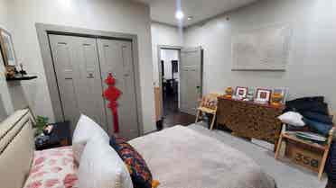 Unfurnished bedroom