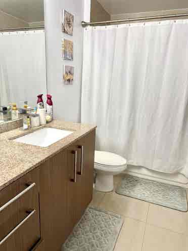 Room for rent midtown area