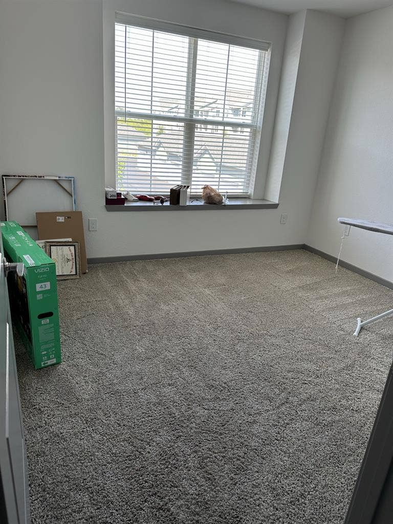 Room for rent in north side