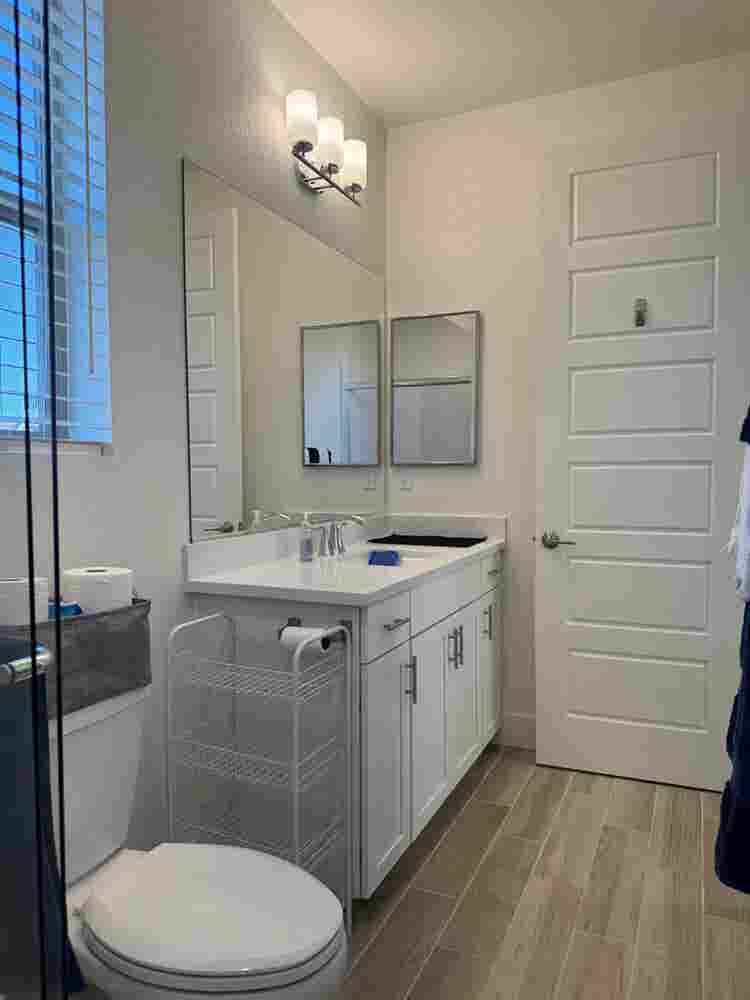 Clean & Serene