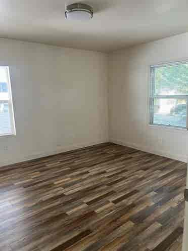 Midtown room + private bathroom