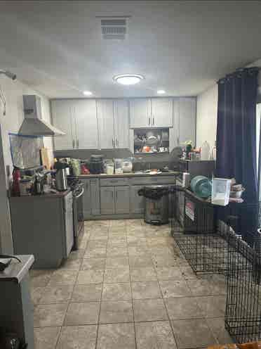 Small furnished room w/ shared bath