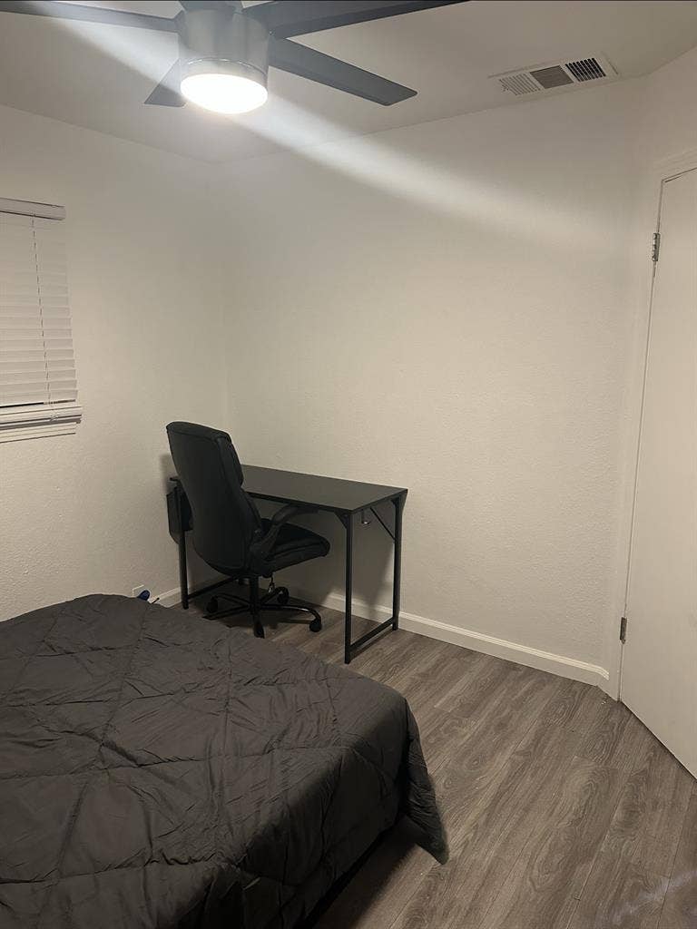 Small furnished room w/ shared bath