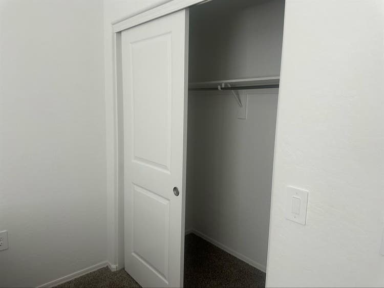 Maricopa City Roomates