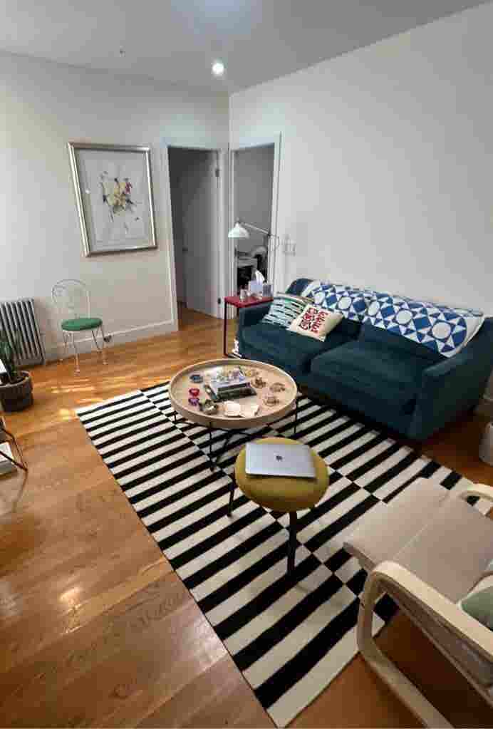Looking for female roommate in WB!