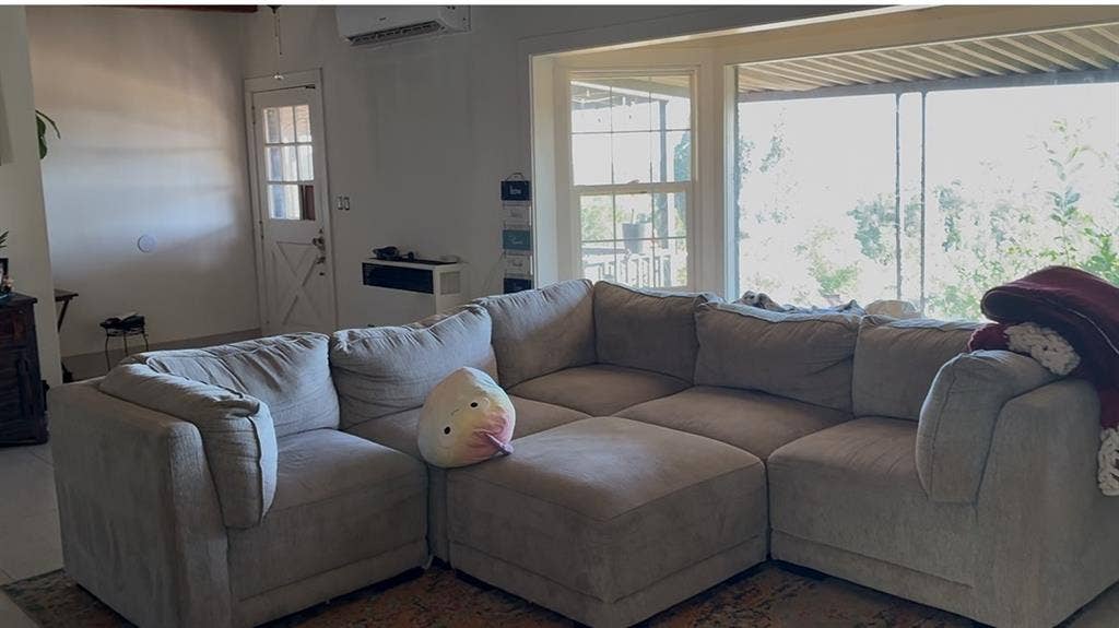 sq ft room for rent in Auburnn