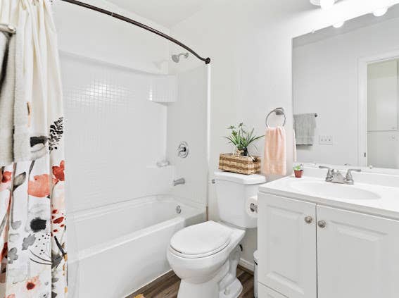 Furnished BA Unit-All Incl.