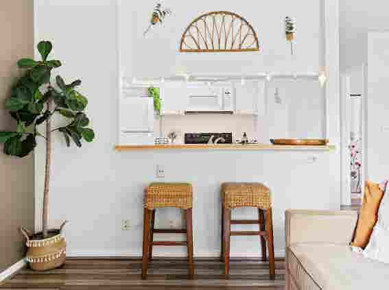 Furnished 1 BR Condo-All Incl.
