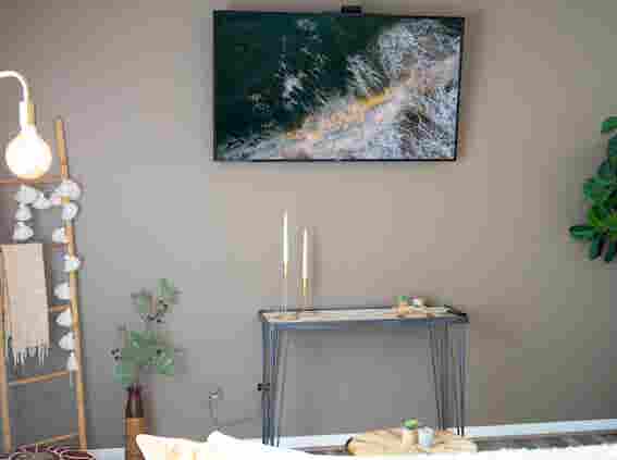 Furnished 1 BR Condo-All Incl.