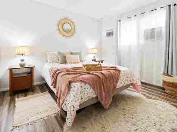Furnished 1 BR Condo-All Incl.