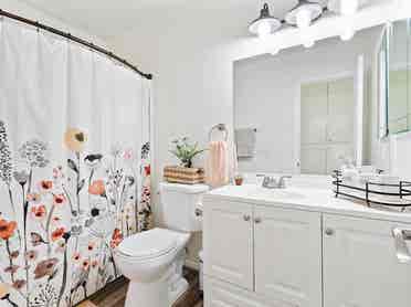 Furnished BA Unit-All Incl.