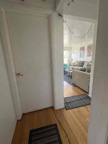 NEED ROOMMATE ASAP!