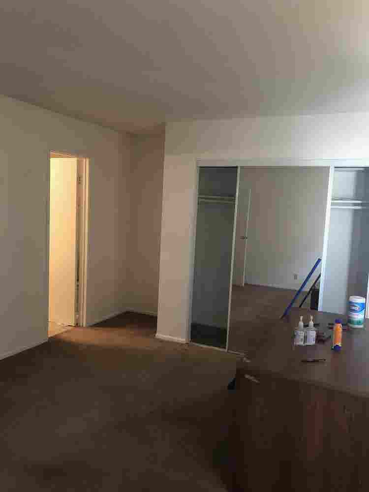 Large room available august !