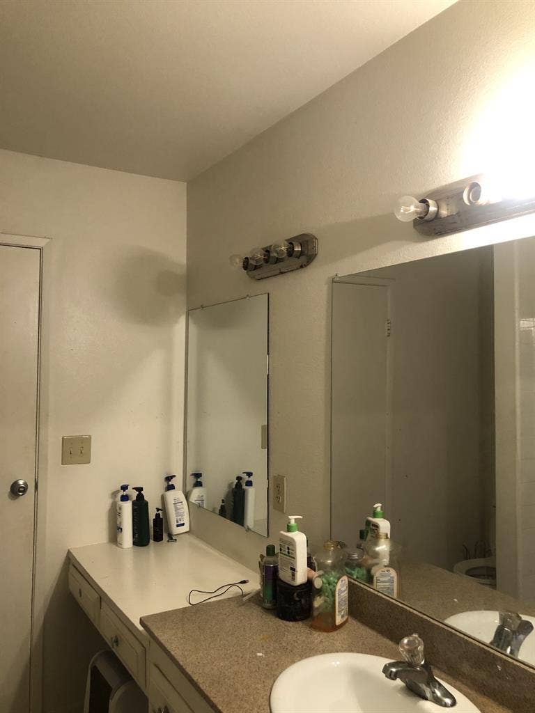 Large room available august !