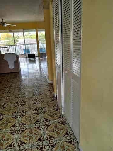 b Beautiful condo in Naples Fl
