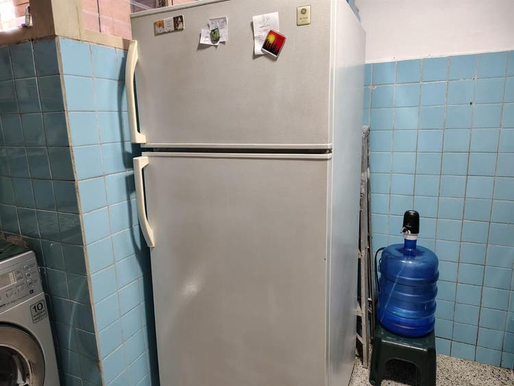Habitación amoblada baño compartido