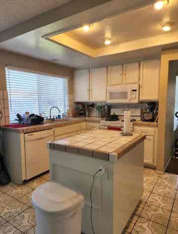 2 Rooms with utilities