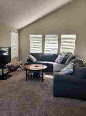 2 Rooms with utilities