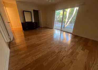 RENTO HABITACIÓN CON BAÑO PRIVADOO