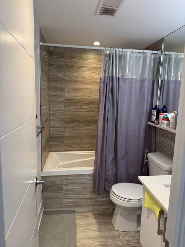 Private room for rent