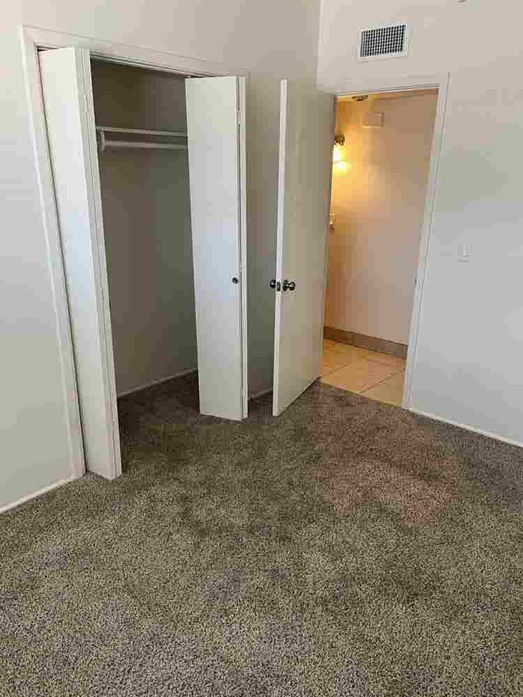 Room for rent near Tucson mall
