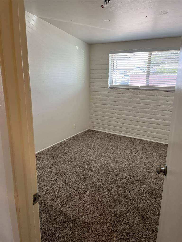 Room for rent near Tucson mall
