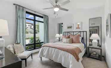 Waterview apartment in westshore