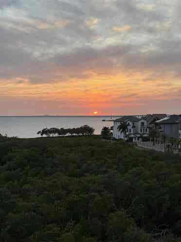 Waterview apartment in westshore