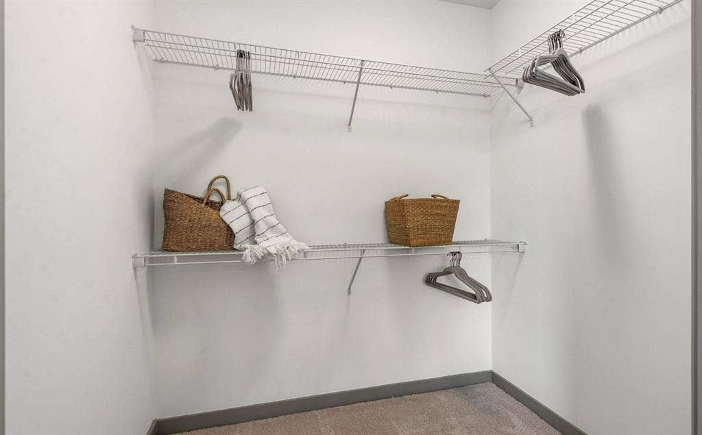 Waterview apartment in westshore