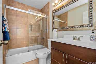 Room in Aliso Viejo