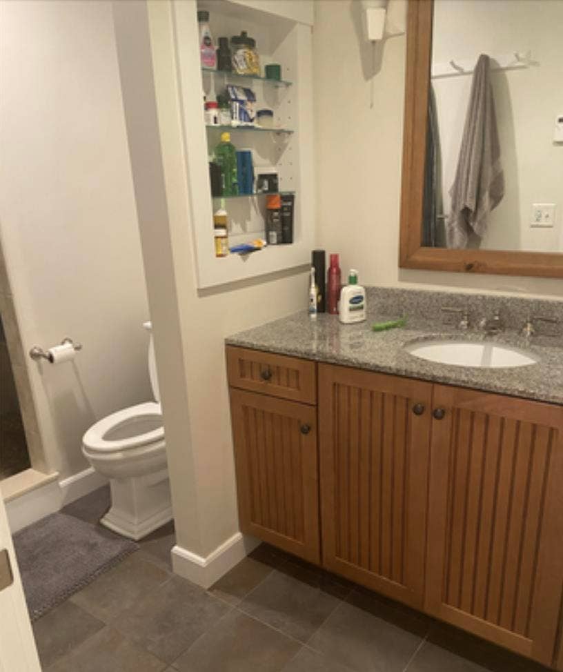 Looking For a Roommate