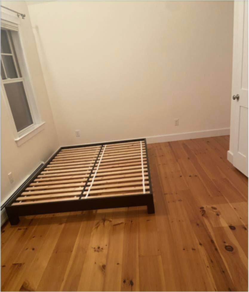 Looking For a Roommate