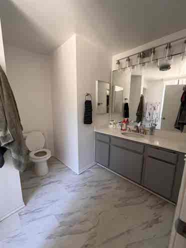 Private Furnished Bedroom/Bathroom