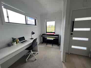 Brand new 2 rooms available to rent