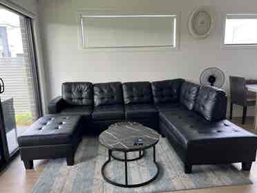 Brand new 2 rooms available to rent