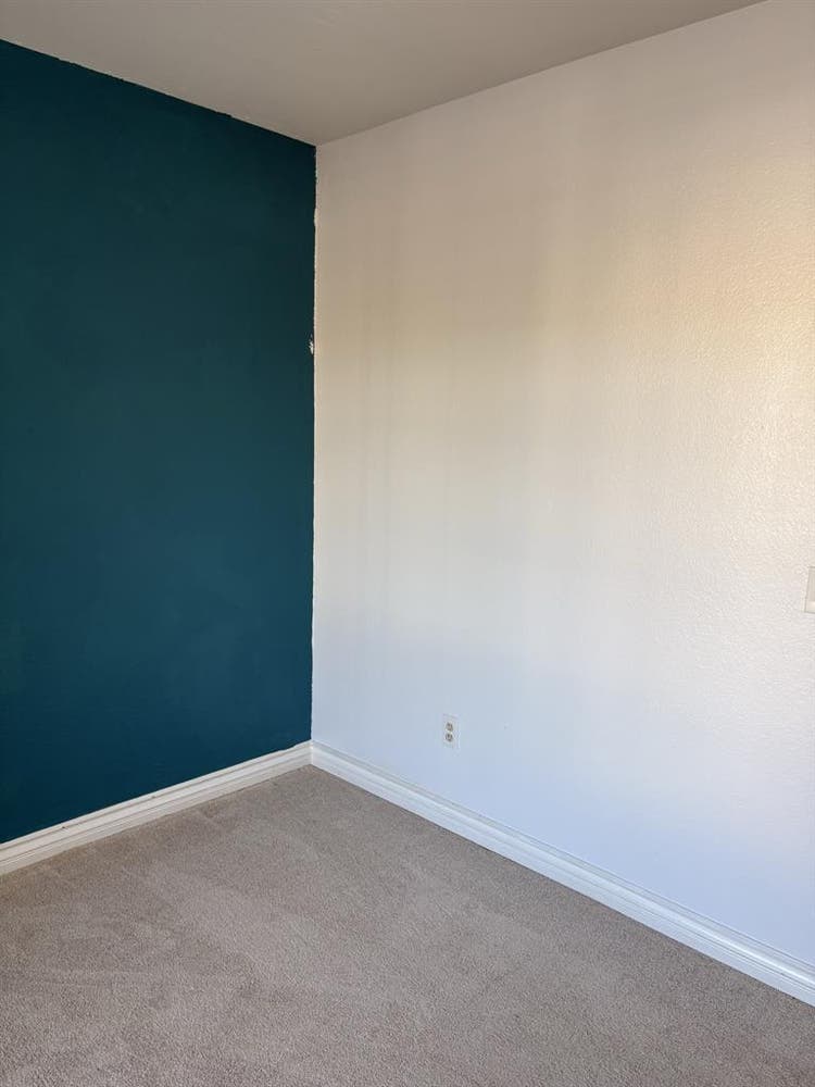 Room available in Victorville