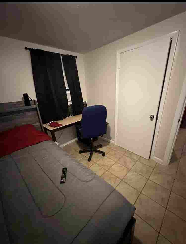 Weekly room rental starting $