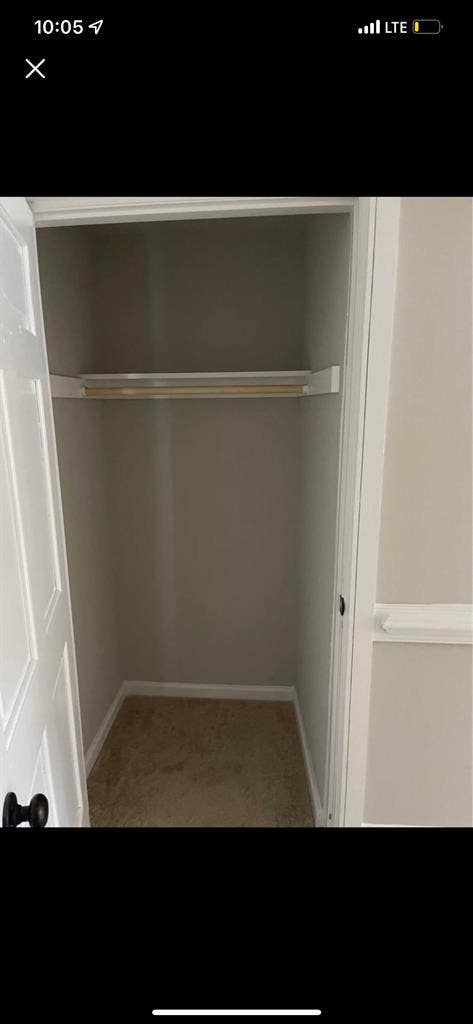 Large bedroom for rent