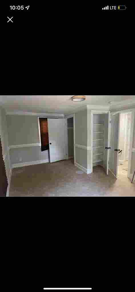 Large bedroom for rent