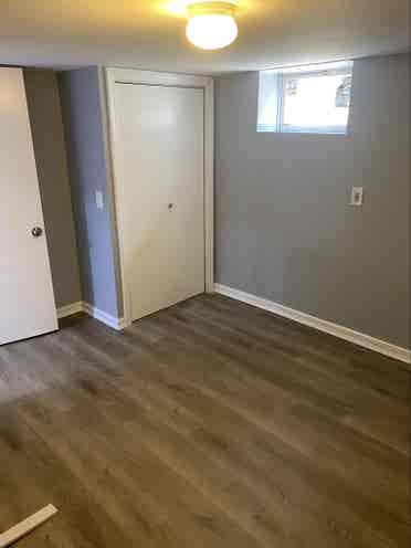 Looking for quiet Roomate