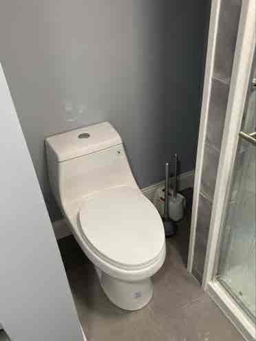 Looking for quiet Roomate