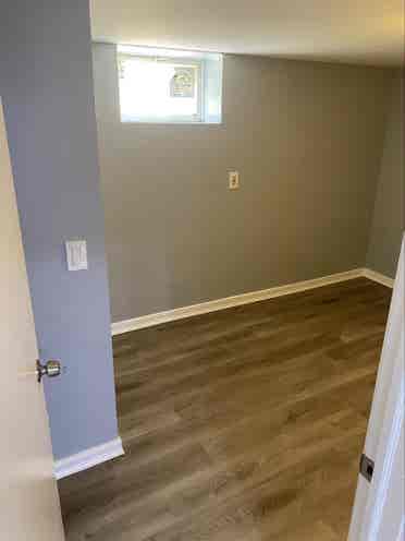 Looking for quiet Roomate