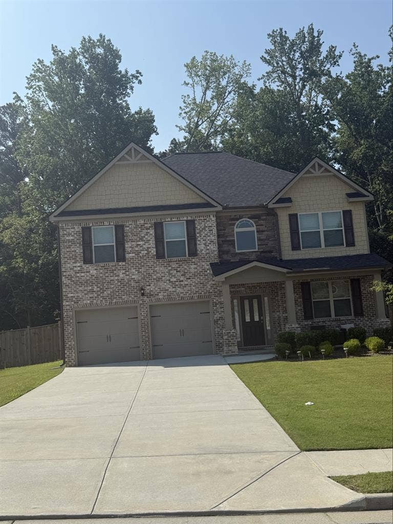 Room for rent - $ per month
