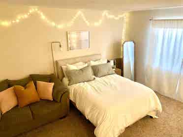Duplex in Orange