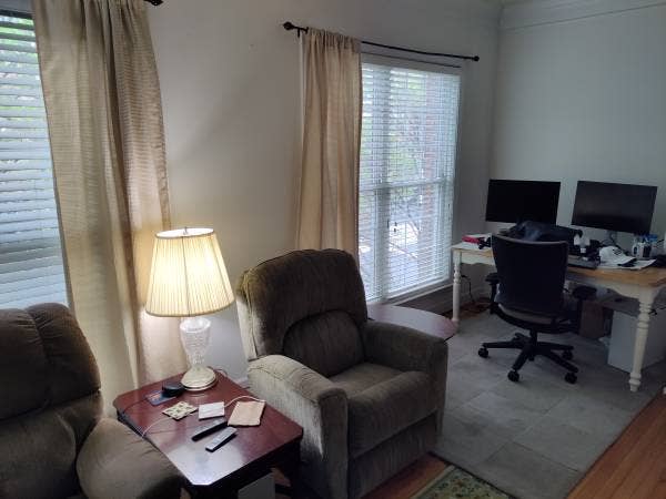 Room with parking next to metro