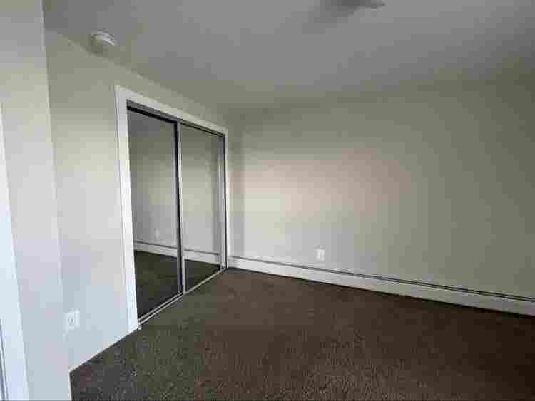 Room available
in Quiet 2BR Townhome